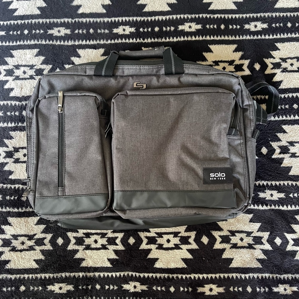 Solo New York Convertible Laptop Messenger // Backpack
